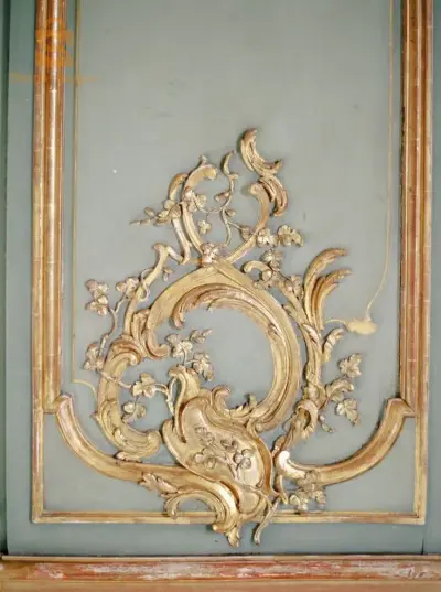 Sculpture sur plâtre