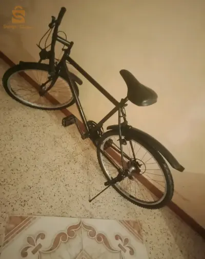 دراجة هوائية بحالة جيدة