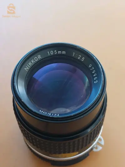 nikon vintage 105mm f2.5 ais