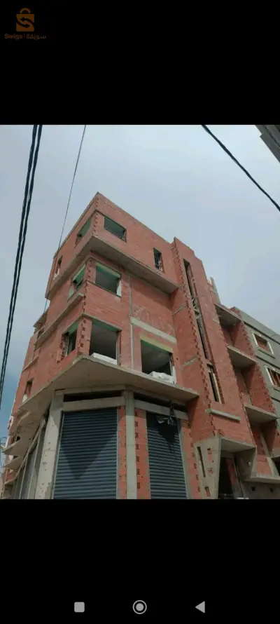 دار للبيع في حي السفيهة سطيف 225م دوبل فصاد مع العقد و دفتر عقاري رقم الهاتف 0555776326