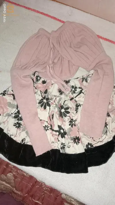 ملابس بنات