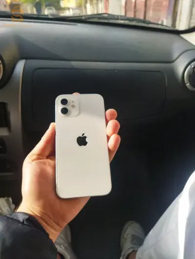 iphone 12 icloud hello yatafth normal battery 100%