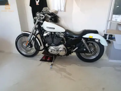 Harley Davidson sportster 1200