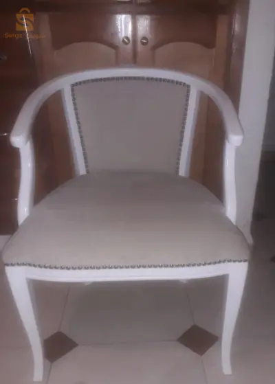 A vendre chaises  avec accoudoir