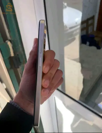 realme 11