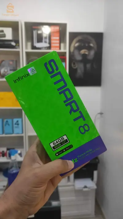 Smartphone INFINIX smart8 /64gb