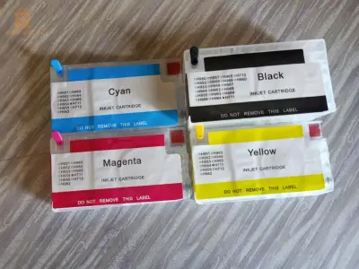 Cartouches rechargeables pour traceurs HP T120 T520  (livraison gratuite)