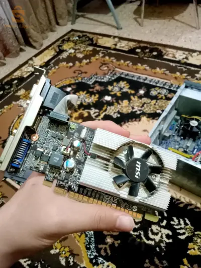 gt210 كارت غرافيك شاشة حالة جيدة
