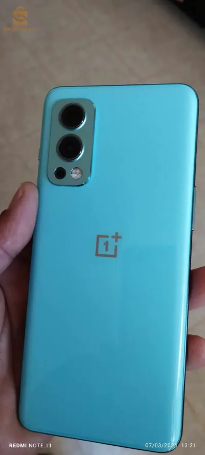 oneplus nord 2 5G 128/8 cartouna w chargeur original antichoc incassable fih 5abchat f l'écran mach haja tlfn 9owa