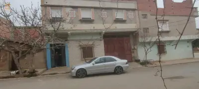 سكنة شابة