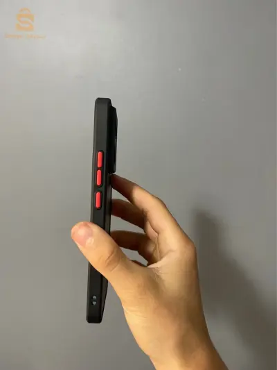 redmi note 13pro 256/12+4 jamais utilisé et avec antichoc