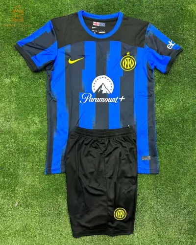 millot and tenue de football