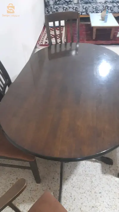للبيع