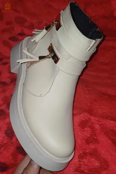 boots fillettes