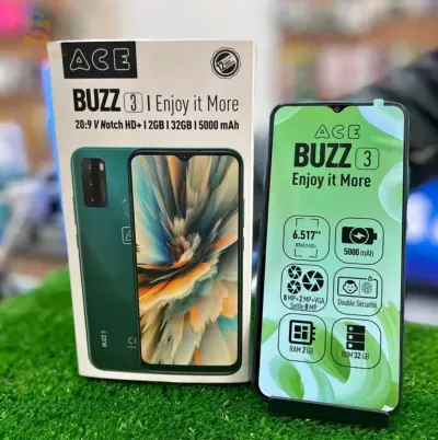 Smartphone ACE Buzz 3