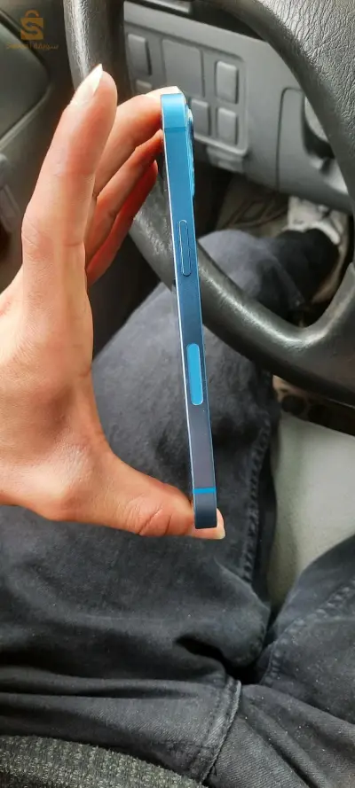 iphone 13 
128gb
90%