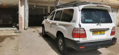 لندكروزر بنزين