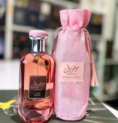 عطر موصوف وردي أصلي