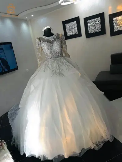 فستان زفاف