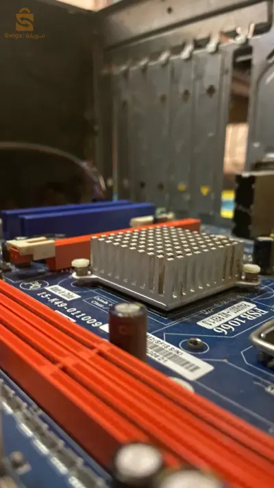 بطاقة أم ddr2