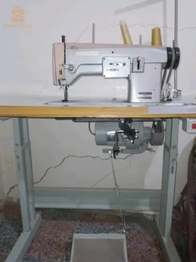 مشينات خياطة للبيع.