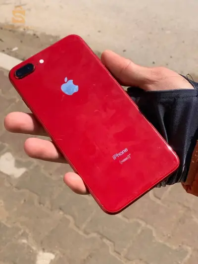 iphone 8 plus (rouge)
