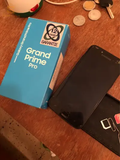 0798109332