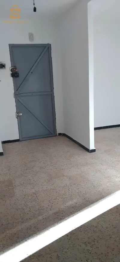 appartement F3 a vendre