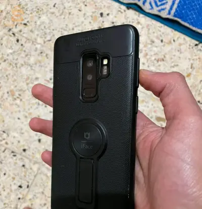 300