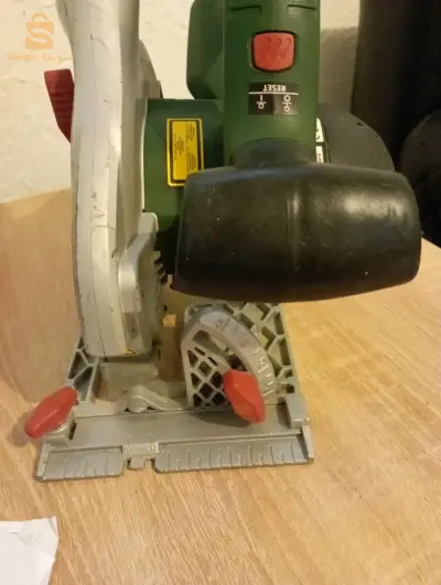 tronçonneuse a battery