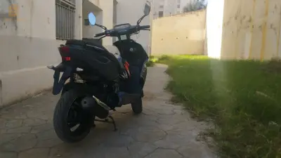 دراجة نارية