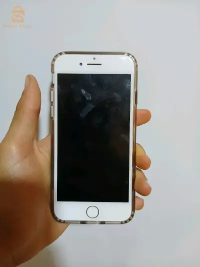 iPhone 8