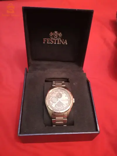 montres Homme LOTUS ET FESTINA