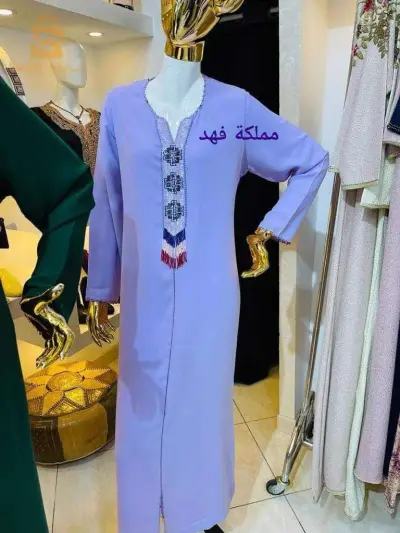 ملاية إمراتية و قفطان و جلابة مغربية