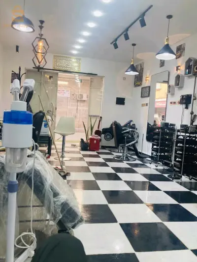 للبيع