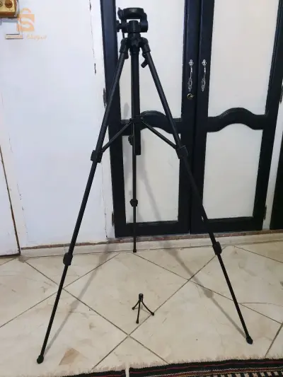 Trépied léger Sony VCT-R640