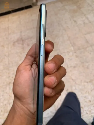 هاتف