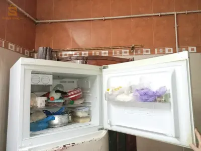 ثلاجة