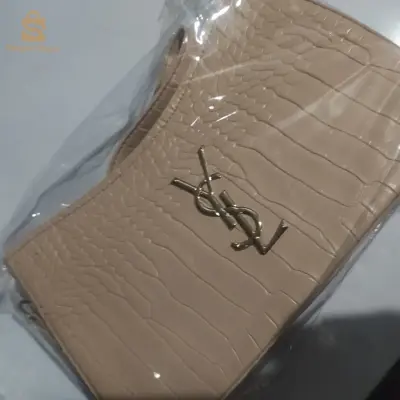 حقيبة نسائية
