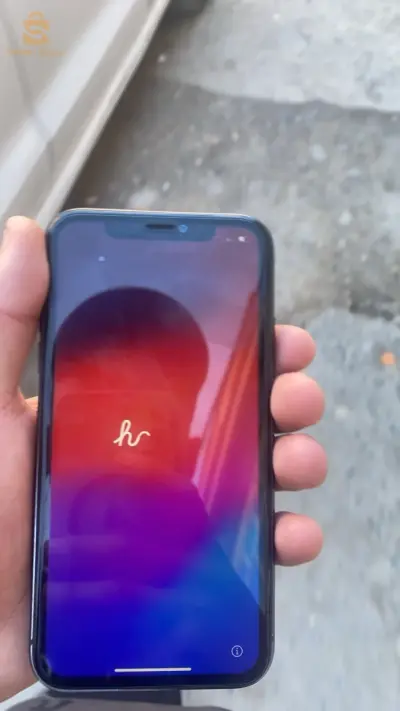 iPhone 11