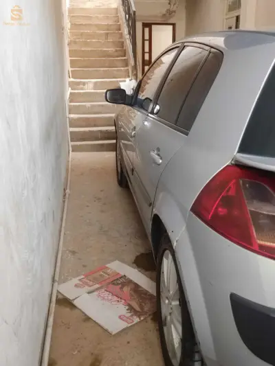 للبيع