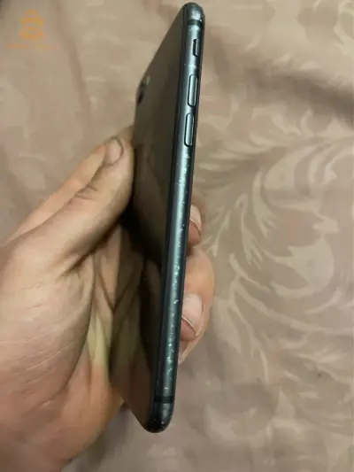 iPhone 8