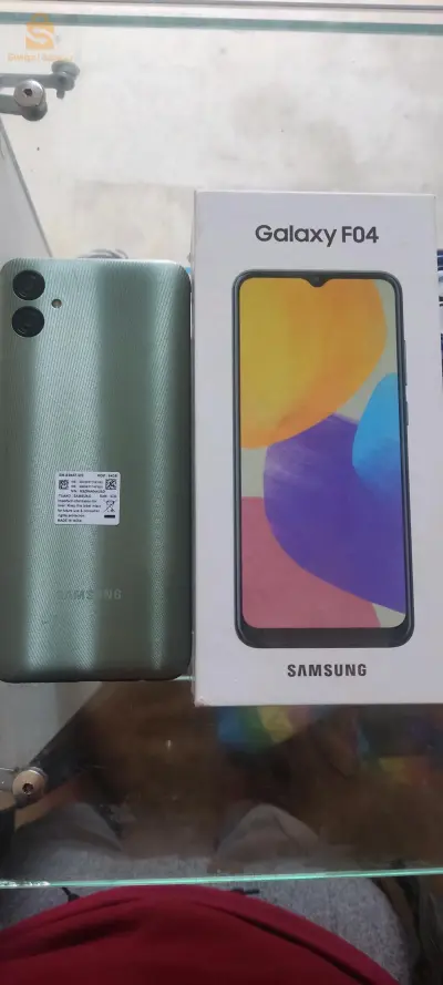 Samsung F04