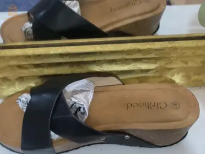 حذاء فرنسي