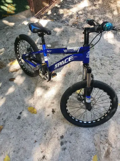 velo 24 pous