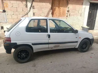 نبرز