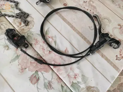 matériel de VTT Shimano XT