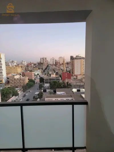 بيع شقة من اربعة غرف