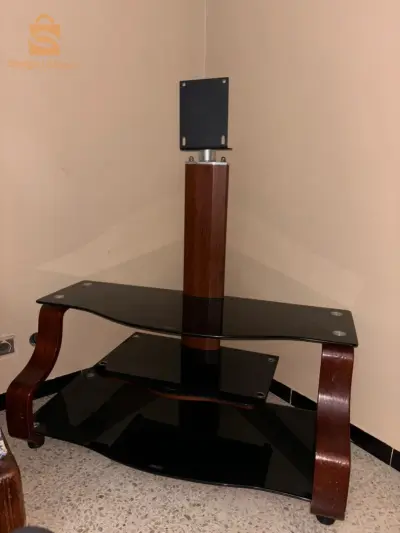 table de télévision