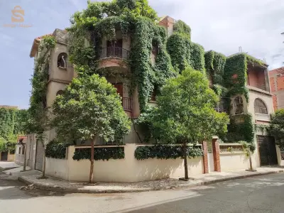 Villa à vendre au coeur de Sétif